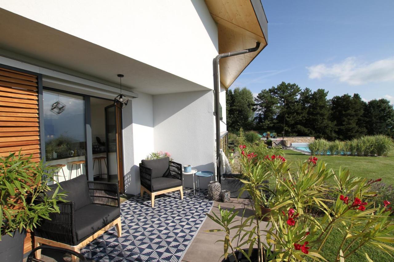 Montreux Holiday Home Exterior photo