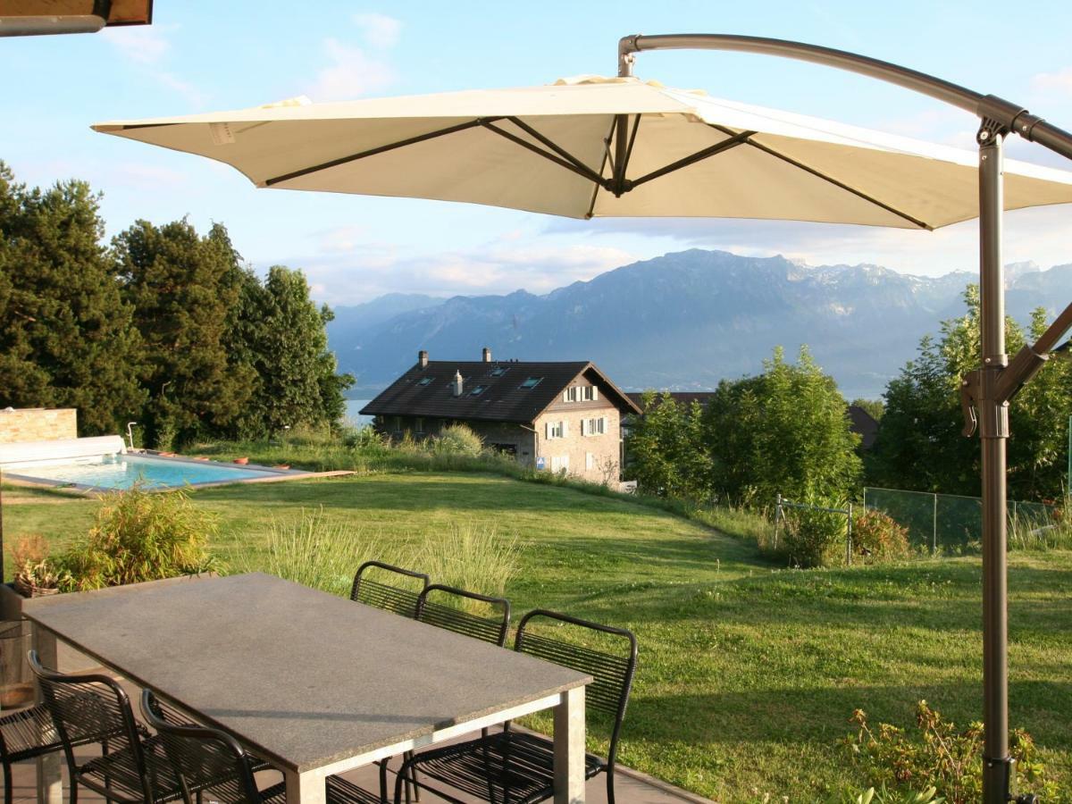 Montreux Holiday Home Exterior photo